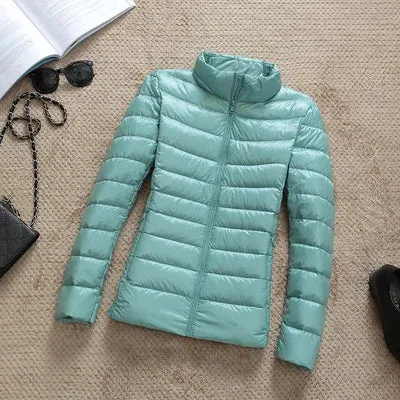 90% Ultra-light Thin Down Jacket Women 2023 Autumn Winter Slim Short Hooded Warm White Duck Down Coat Women Outerwear