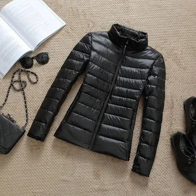 90% Ultra-light Thin Down Jacket Women 2023 Autumn Winter Slim Short Hooded Warm White Duck Down Coat Women Outerwear