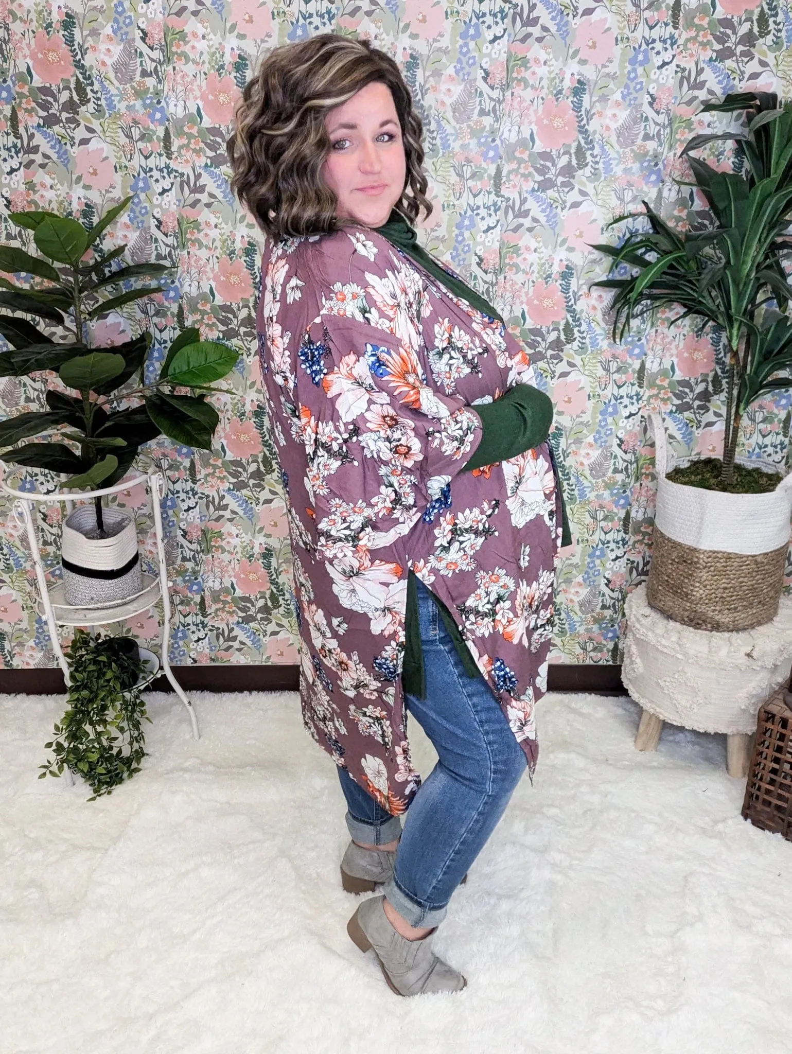 Cherise Flowy Sleeve Kimono in Eggplant Floral