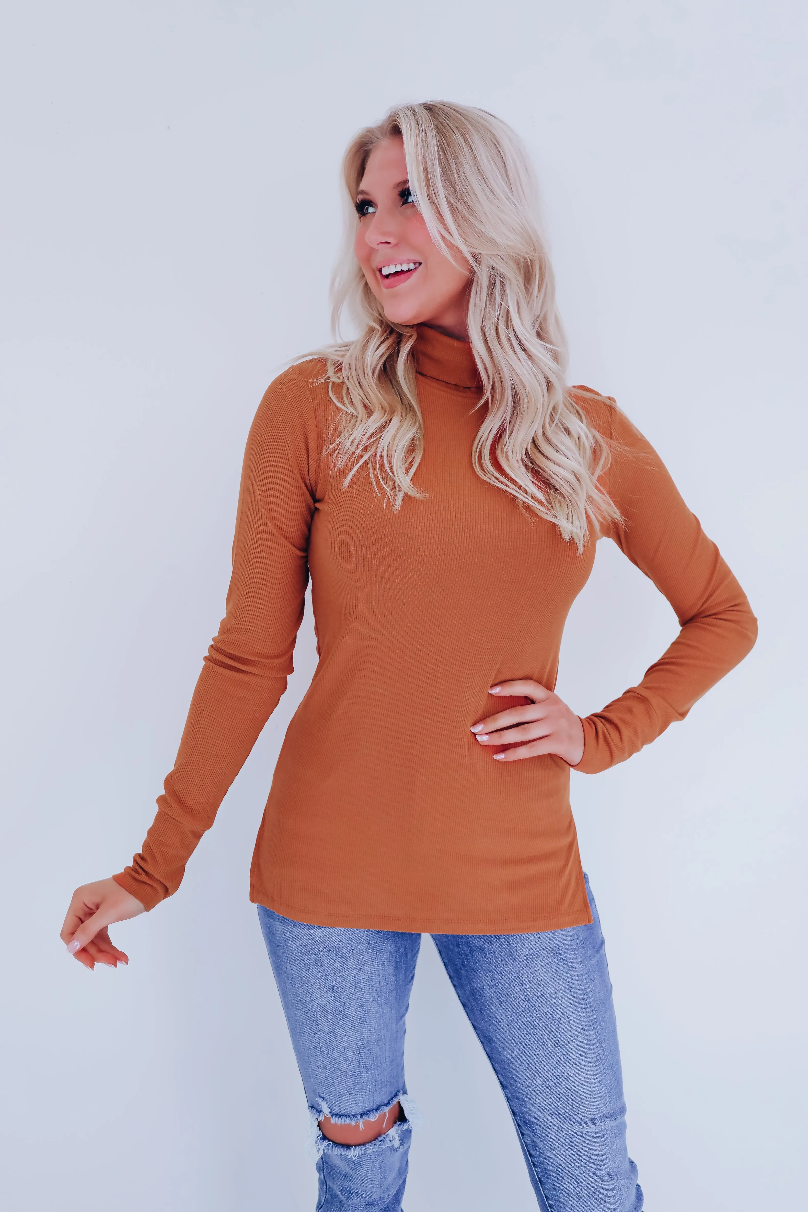 Essence Mock Neck Ribbed Top - Rust