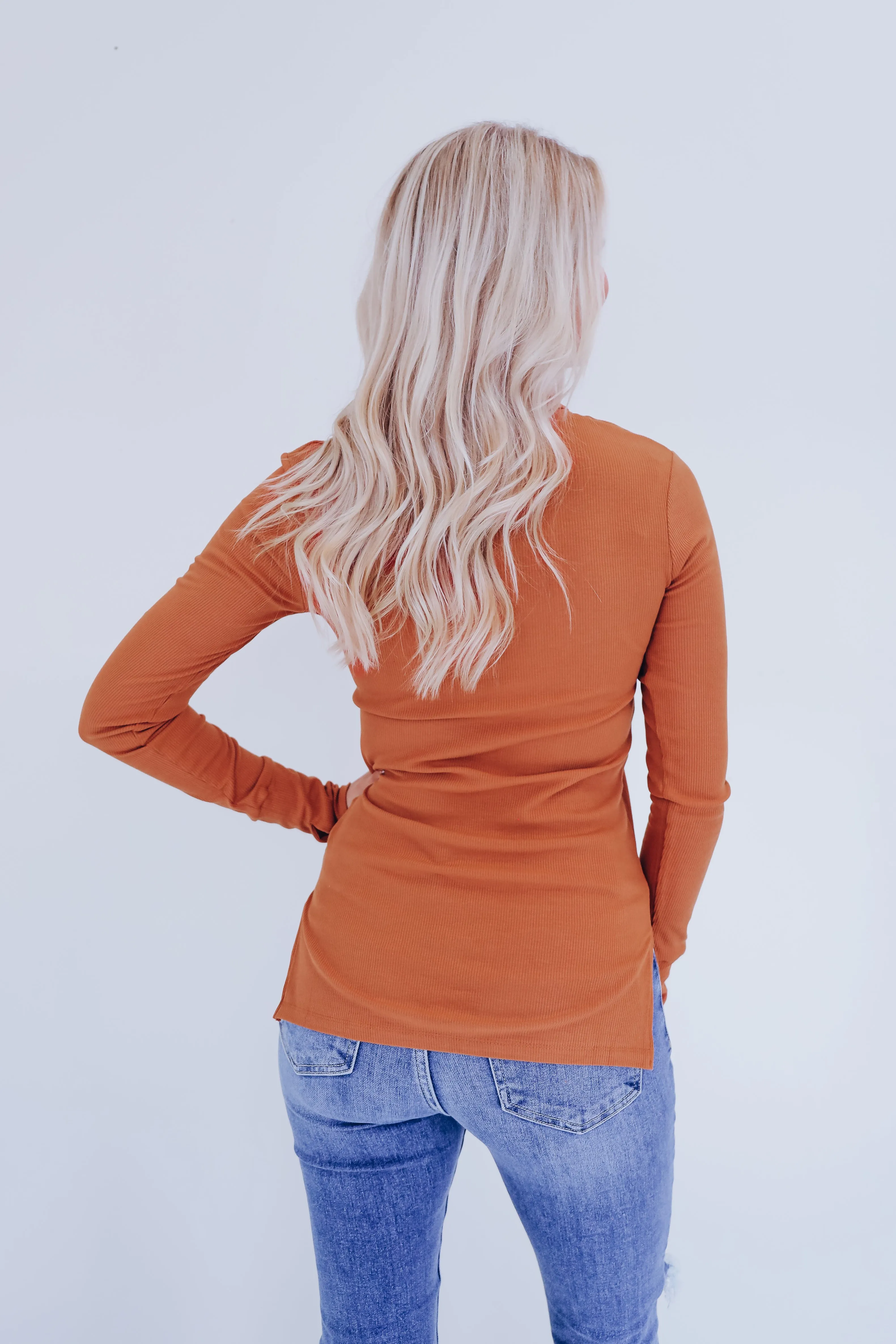 Essence Mock Neck Ribbed Top - Rust