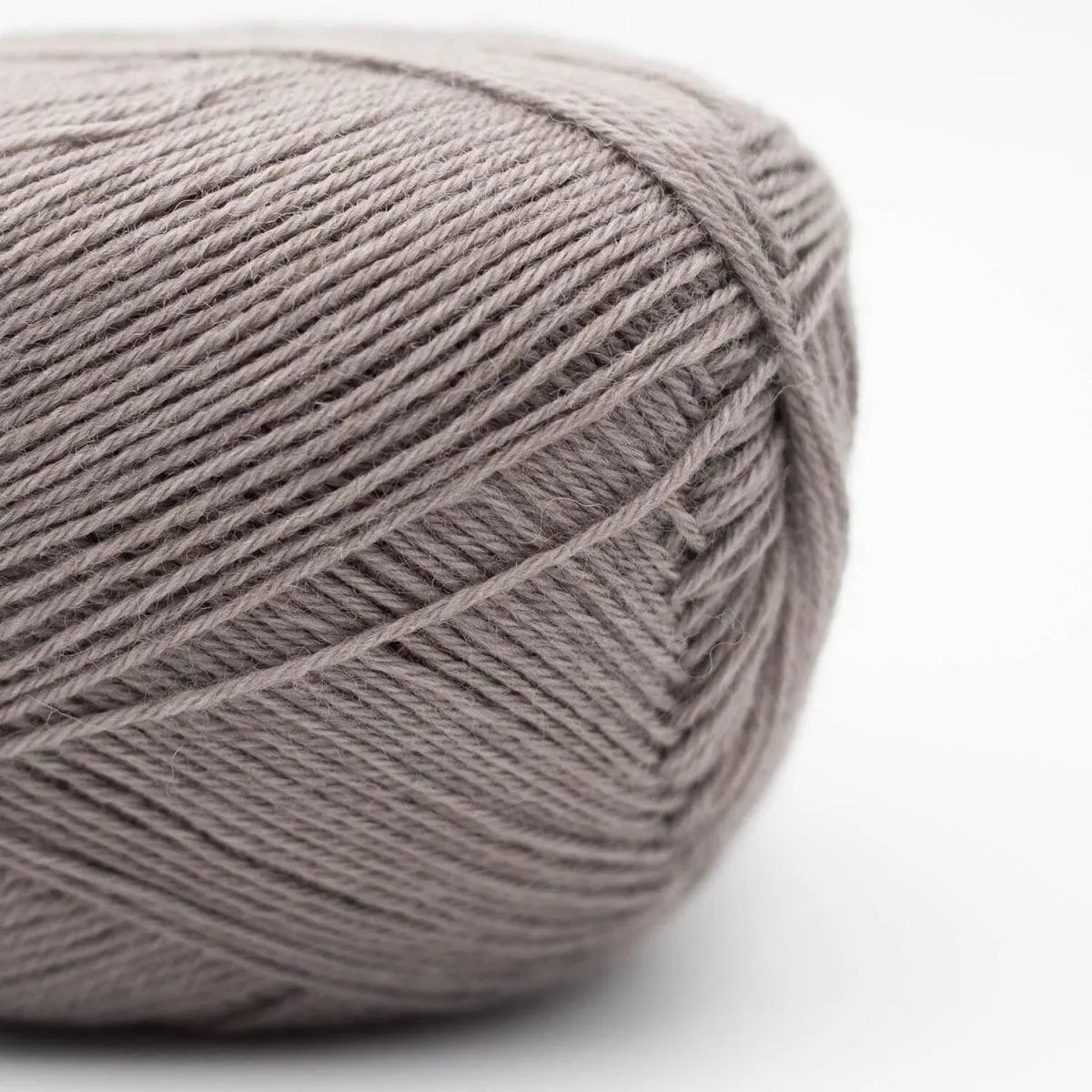 Önling no 18: Durable wool blend sock yarn