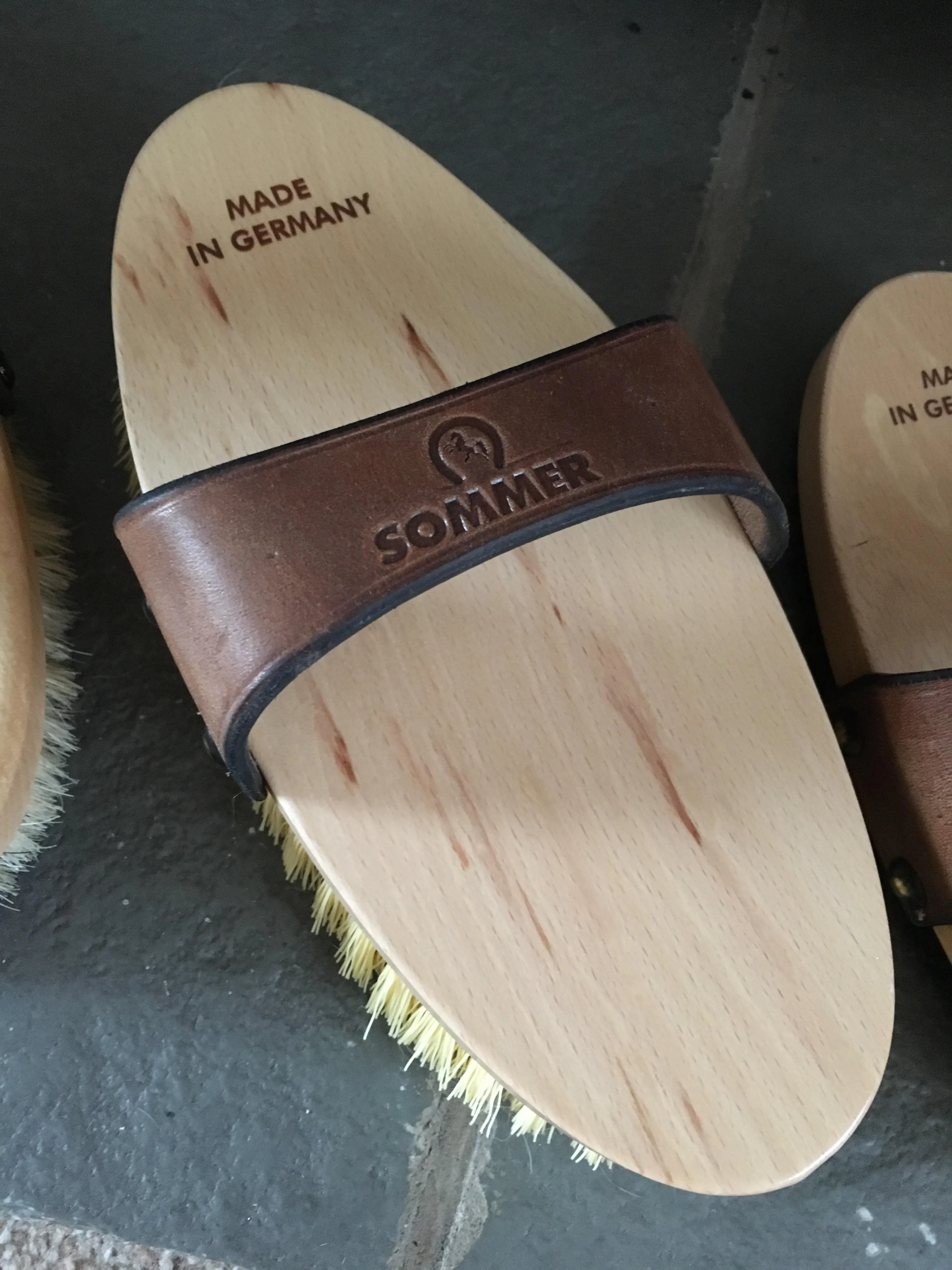 Sommer Grooming Brush Set