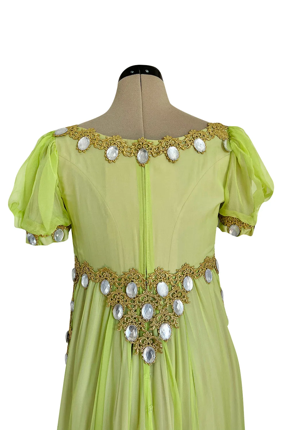 Stunning Unlabelled Vintage Soft Lime Silk Chiffon Regency Inspired Dress & Coat Set