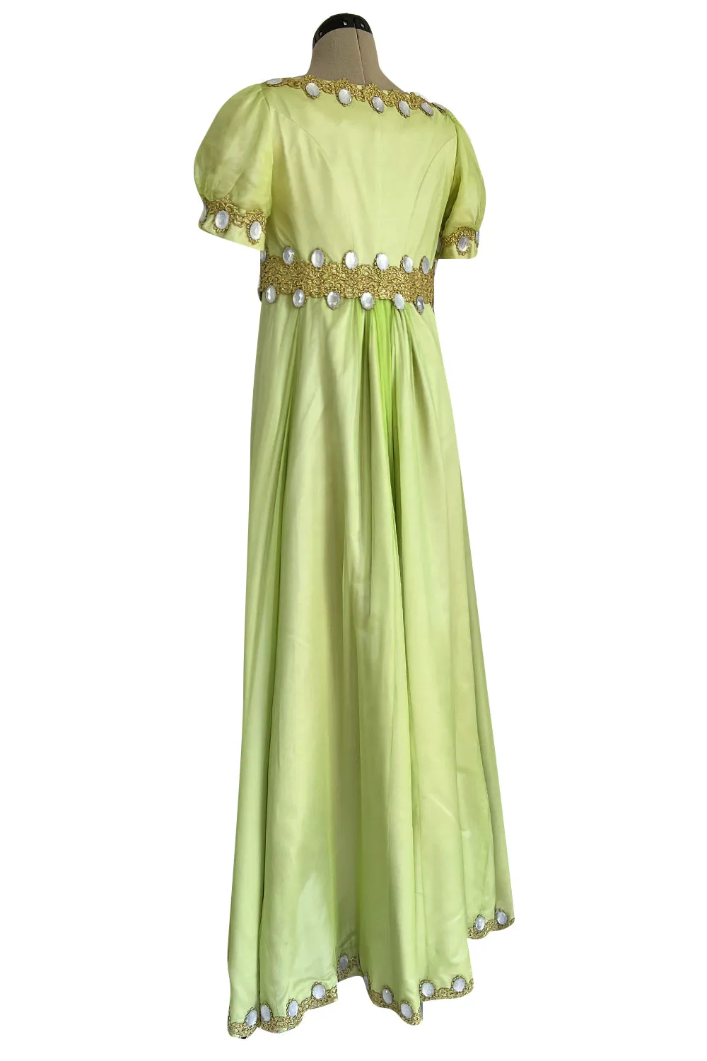 Stunning Unlabelled Vintage Soft Lime Silk Chiffon Regency Inspired Dress & Coat Set