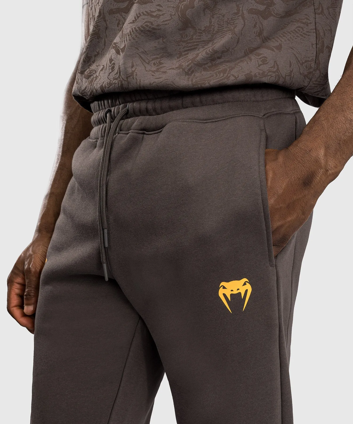 UFC Fusion by Venum Fight Week Men’s Cotton Pant - Solid Earthen Brown